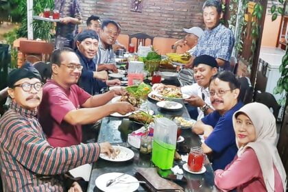 NYAMAN: Suasana di salah satu sisi Kedai Aisyah, terasa nyaman, cocok untuk pertemuan keluarga, relasi ataupun komunitas